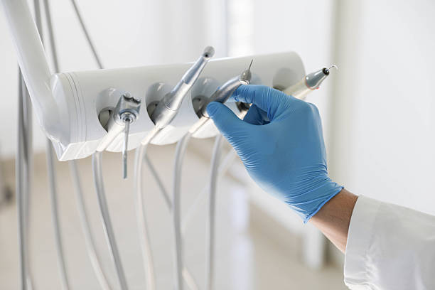 Professional Emergency Dentist technician working in Ellettsville, IN